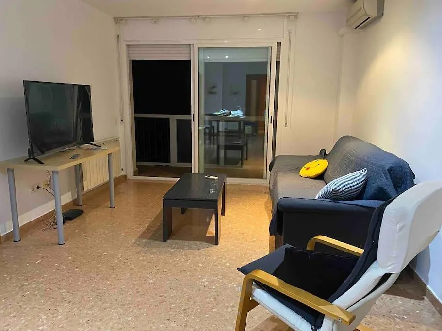 Big Family Terrassa Parking And Noise Free Apartment Spain