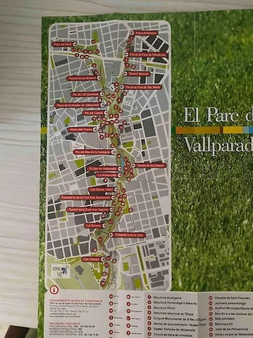 Big Family Terrassa Parking And Noise Free Apartment