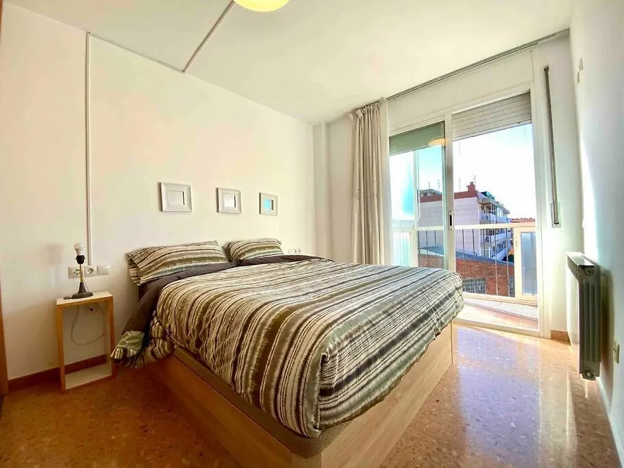 Big Family Terrassa Parking And Noise Free Apartment