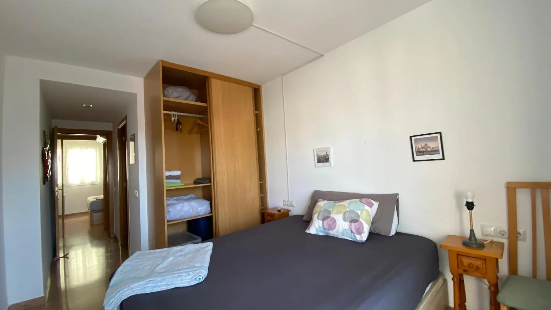 Big Family Terrassa Parking And Noise Free Apartment